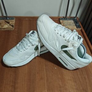 Nike Air Max 1 - ID By You - Summit White/Olive Green Custom Colorway - Size 9